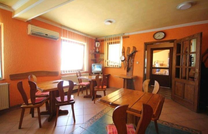 Guest House Vila Alexandar Palić Pokoj fotografie