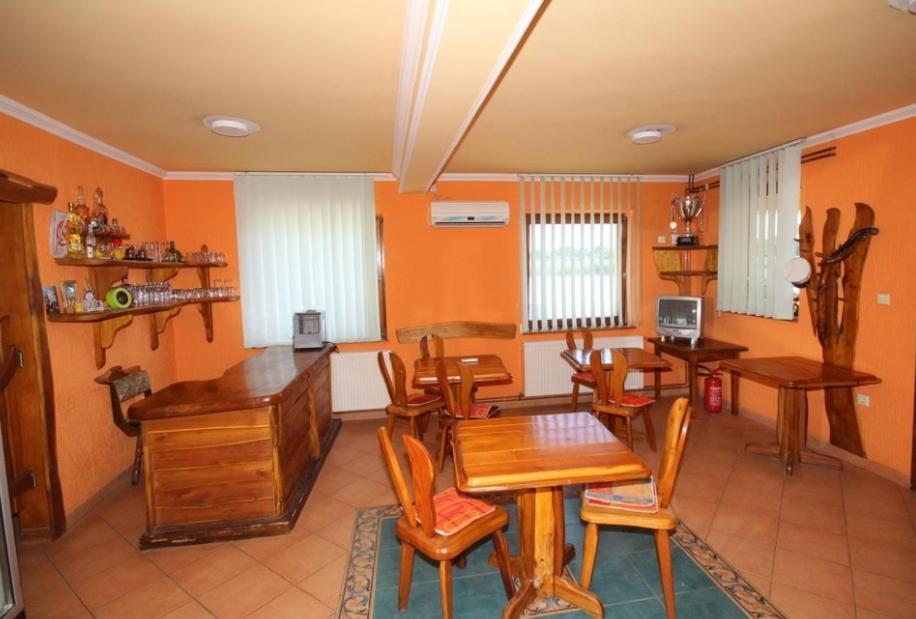 Guest House Vila Alexandar Palić Pokoj fotografie