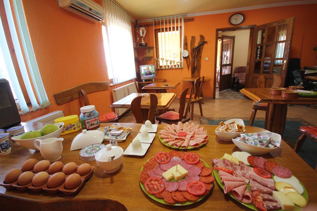 Guest House Vila Alexandar Palić Exteriér fotografie